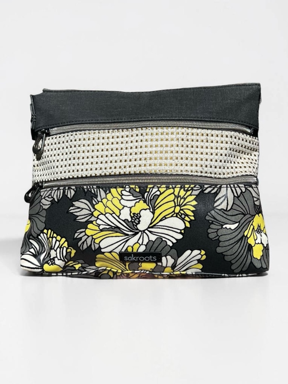 🌻EUC Sakroots Crossbody Purse Yellow floral / Blossom Print Design